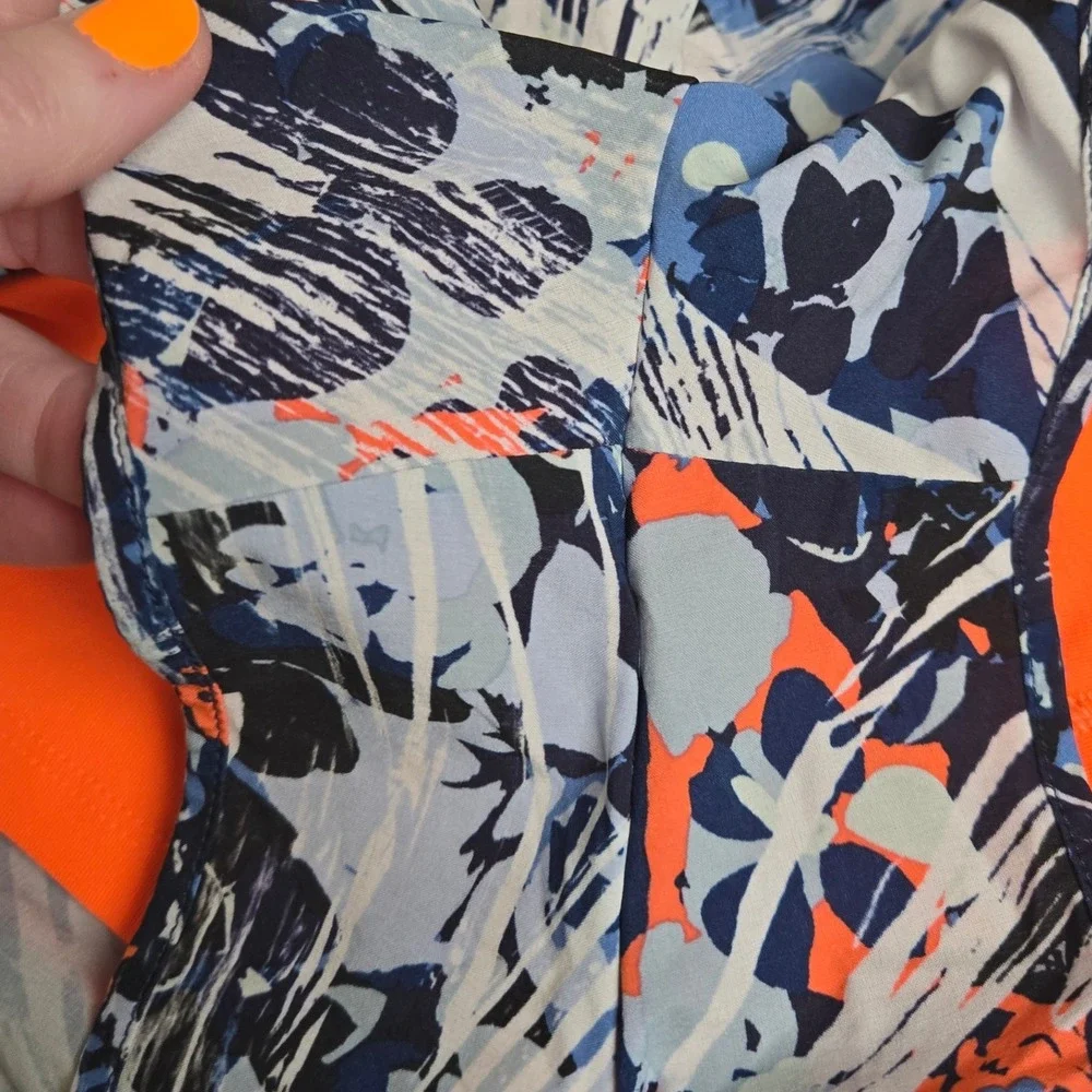 GapFit GTrack Running Shorts Abstract Print‎ Lined Neon Orange Womens M